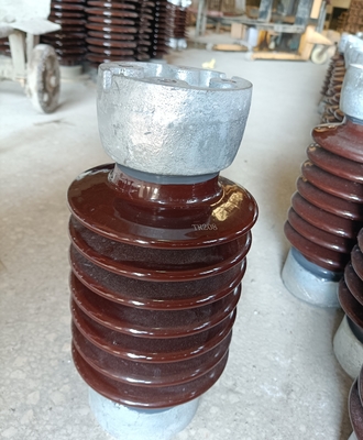 عوازل بوست بورسلين صلبة للمحطة ANSI Brown Glaze 8.9kN لتايلاند