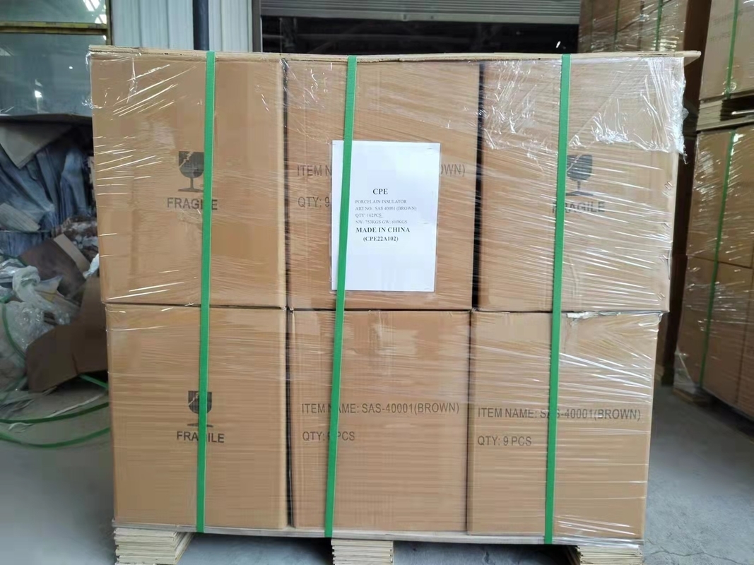 IEC 60168 Oil ASS Transformer بورسلين جلبة براون المزجج السوق الكورية 150kV