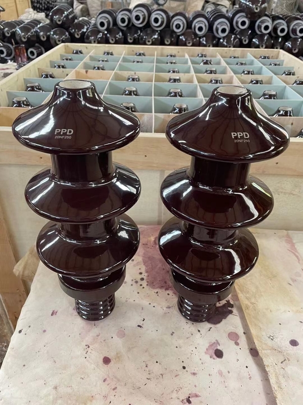 DIN42531 براون بورسلين محول جلبة OEM متاح