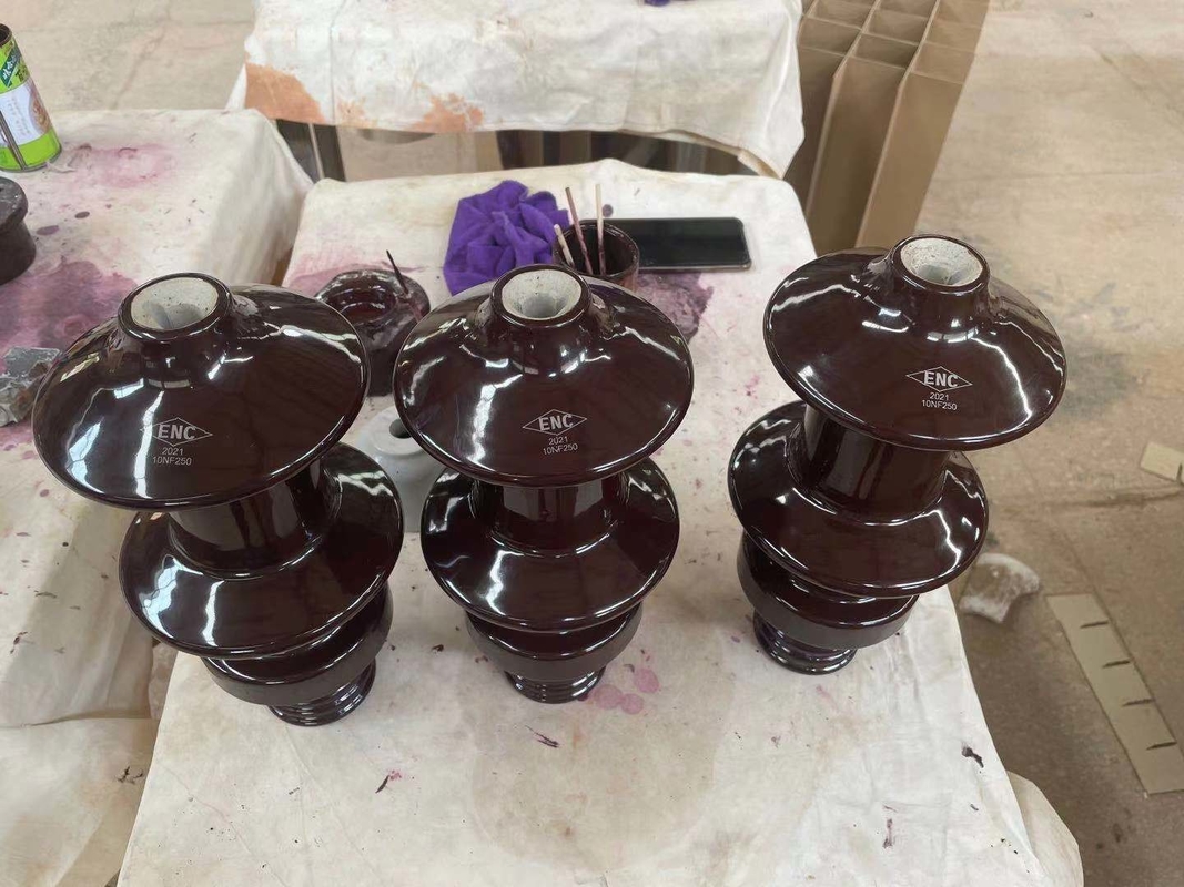 DIN42531 قياسي DT-10NF250 تجميع جلبة بني اللون OEM متاح