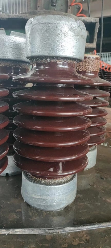 8.9kN محطة Post Porcelain Insulator ANSI TR-208 OEM متاح
