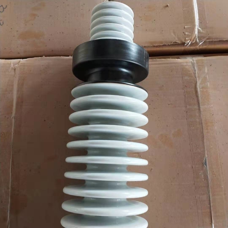 معيار IEC 432mm ارتفاع الغاز جلبة معزولة باللون الأبيض OEM